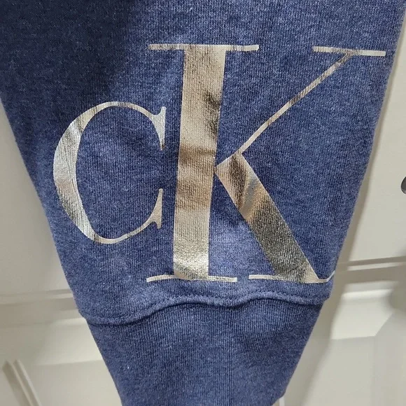 Calvin Klein joggers - Picture 4 of 6